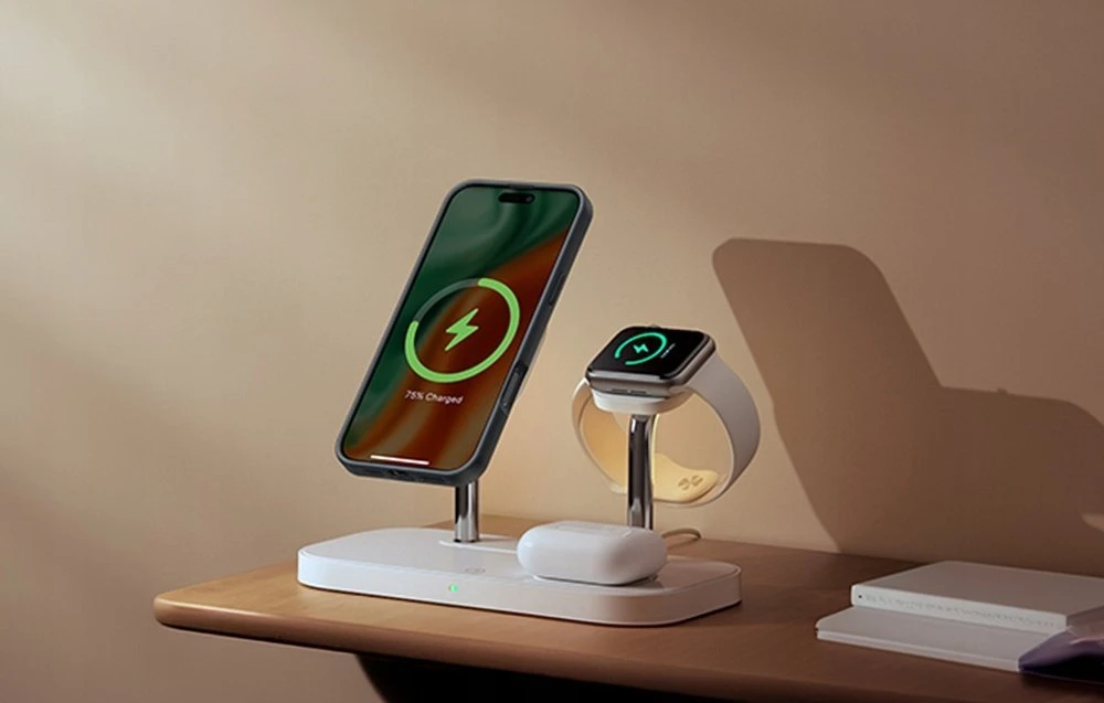 Dėklas Torras Pstand Series Case for iPhone 16 Plus (juodas)