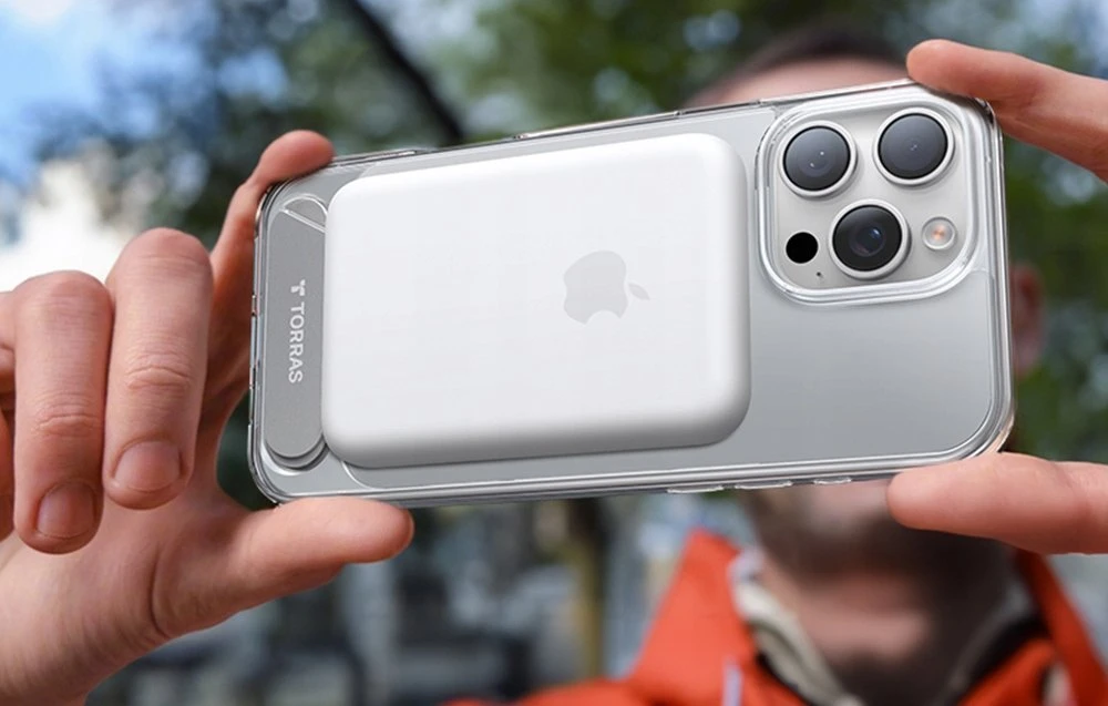 Torras Pstand serijos dėklas, skirtas iPhone 16 ProMax (skaidrus)