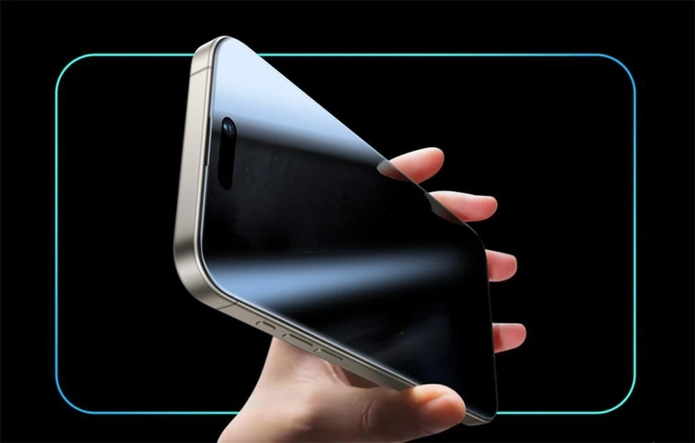 „Torras“ įdiekite „Master Privacy Glass“, skirtą „iPhone 16 Plus“.