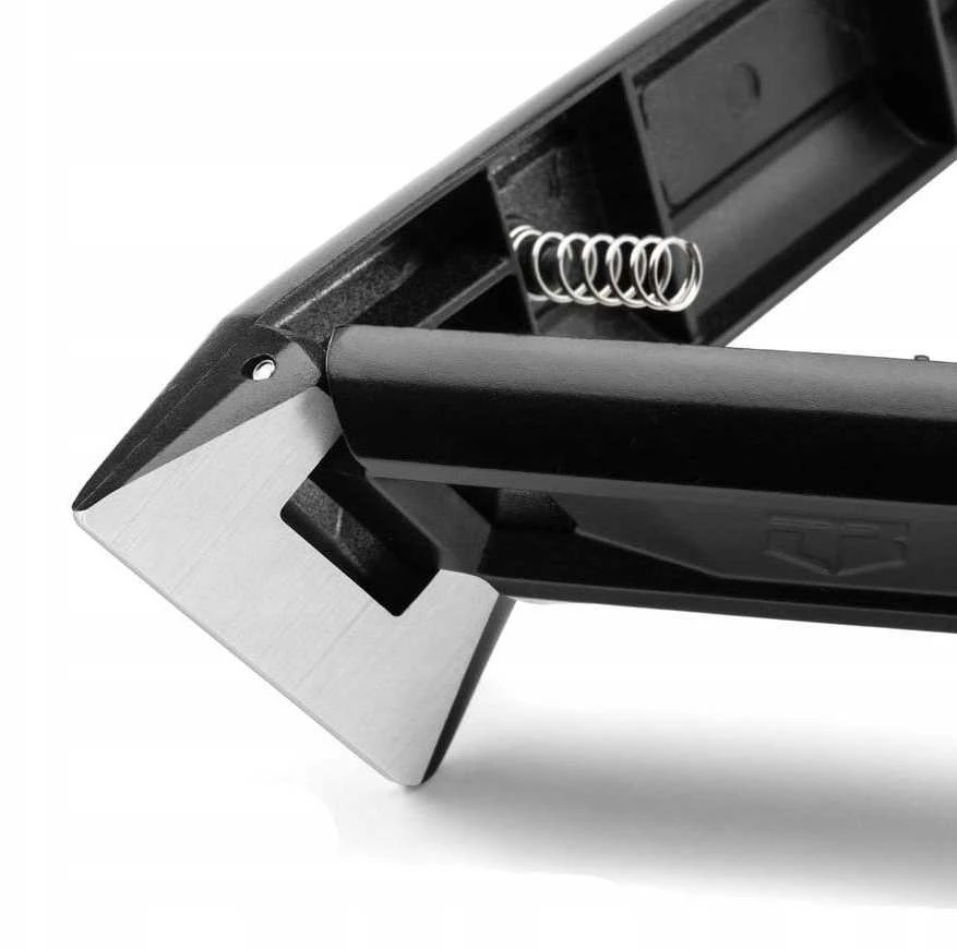 „ToughBuilt TB-H4-11-CK“ kilimų pjovimo peilis