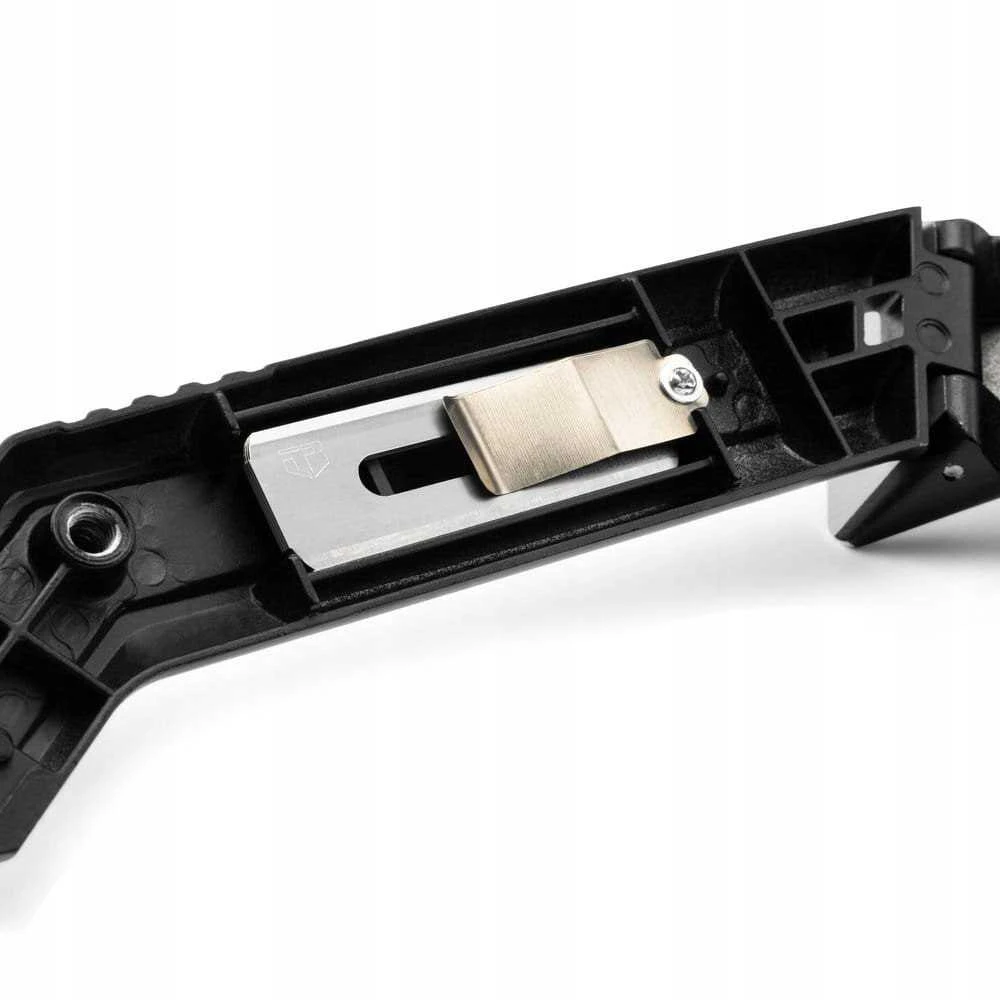 „ToughBuilt TB-H4-11-CK“ kilimų pjovimo peilis