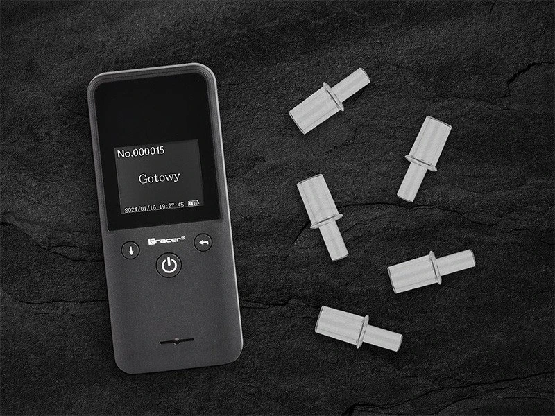 Alkotesteris Tracer Clarix EZ-4