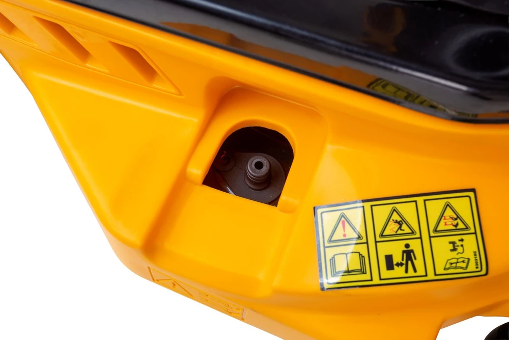Sodo traktorius Oleo-Mac CUB CADET Sodo traktoriukas LT1 R86 439cc RD 86cm 5 pavarų