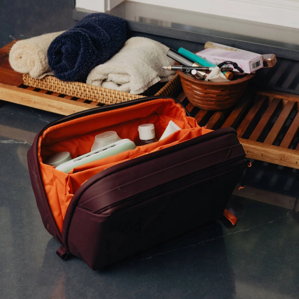 Peak Design Kosmetyczka Travel Line Peak Design Wash Pouch Eclipse - violetinė