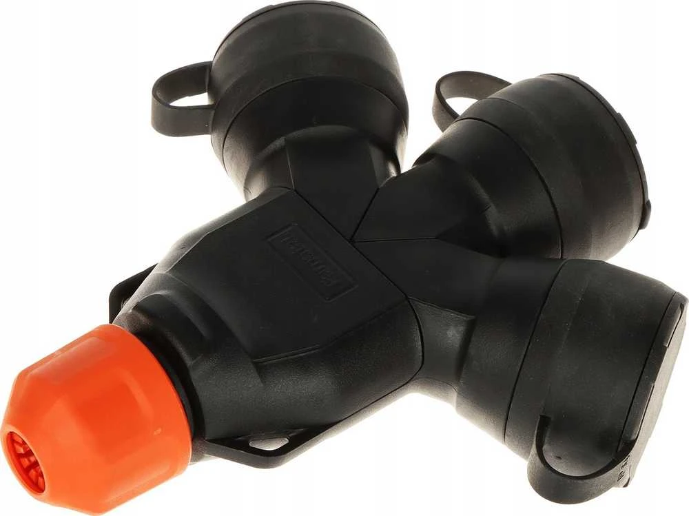 TRIGUBAS MOBILUSIS LIZDAS XF188G-EPN 250 V 16 A Famatel