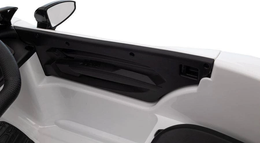 Lean Cars Vienvietis akumuliatorinis automobilis Audi E- Tron GT, baltas