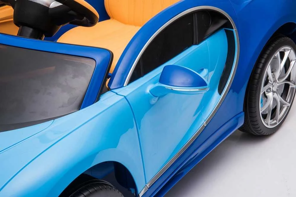 Ramiz Mėlyna Elektromobilis Bugatti Chiron, Mėlyna