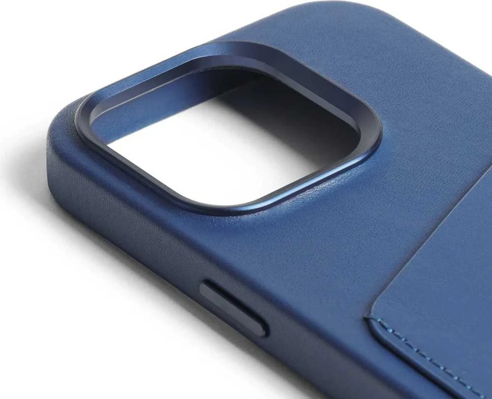 „Mujjo“ odinis piniginės formos dėklas – „iPhone 15 Pro“ telefonams skirti dėklai, suderinami su „MagSafe“ (monaco mėlynas)