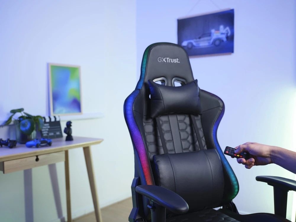 TRUST GXT716 RIZZA RGB LED CHAIR