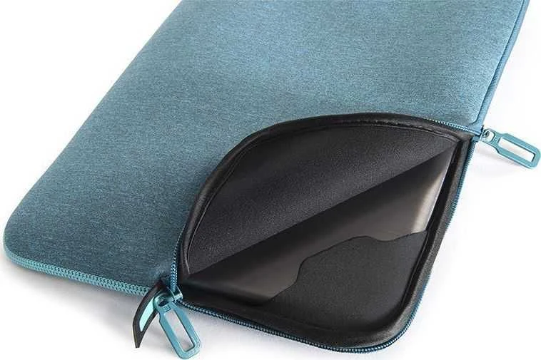 „Tucano Melange Second Skin®“ dėklas, skirtas „MacBook Pro 16“ / „MacBook Pro 15 Retina“ / „MacBook Pro 15“ / „Ultrabook 15“ / „Notebook 15.6 Light“ Mėlyna