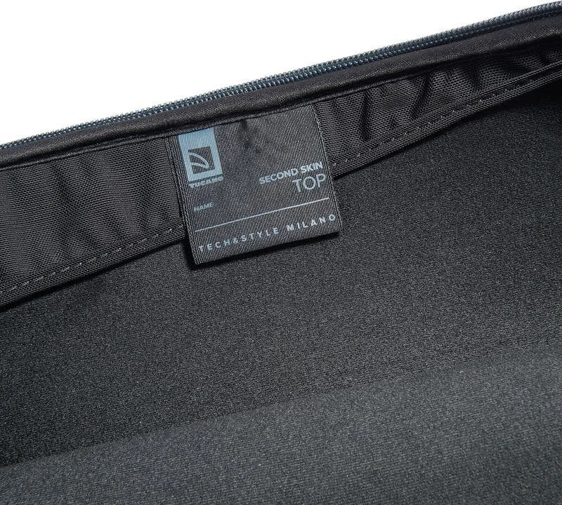 Nešiojamojo kompiuterio dėklas Tucano Second Skin Macbook Pro16" (2019)