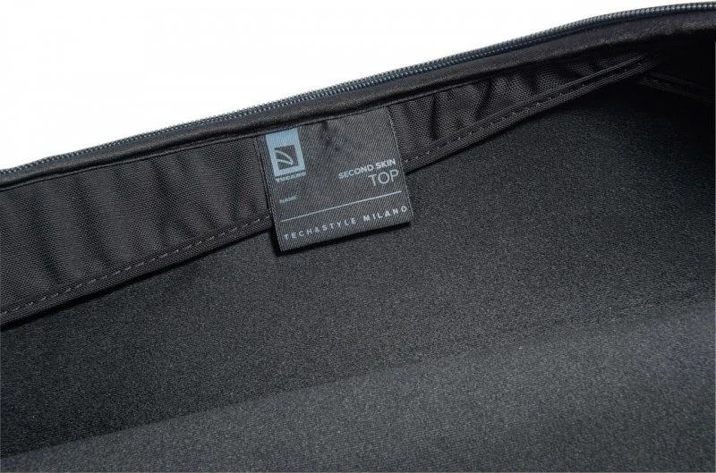 Nešiojamojo kompiuterio dėklas Tucano Second Skin Macbook Pro16" (2019)