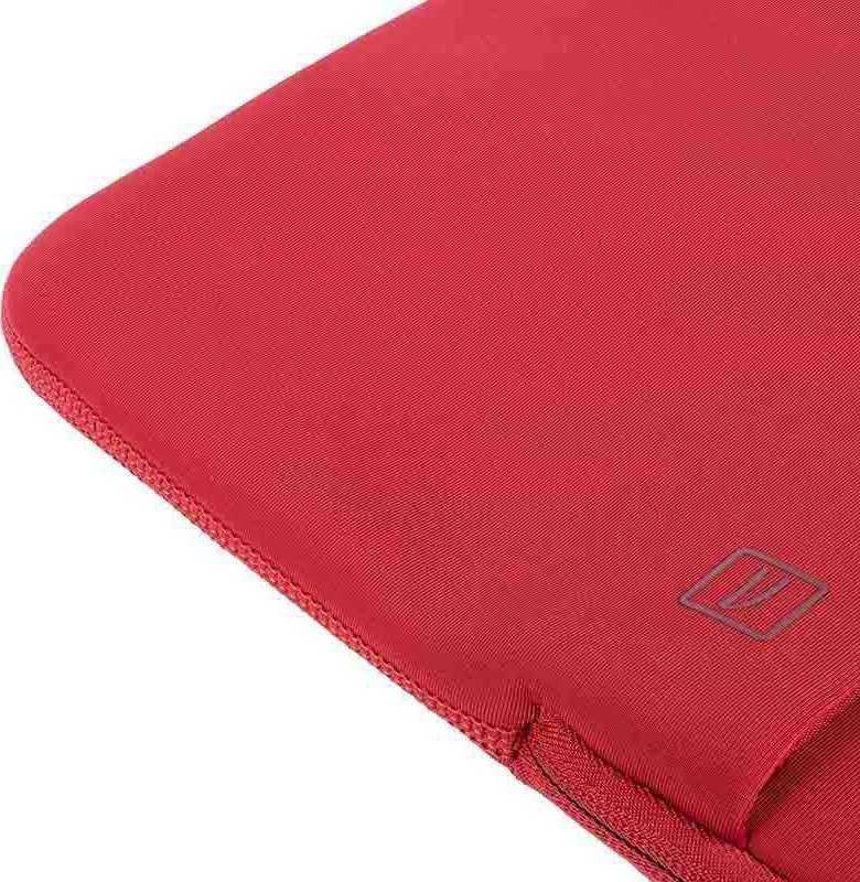 Tucano Top Second Skin – Sleeve for MacBook Pro 16 Raudona