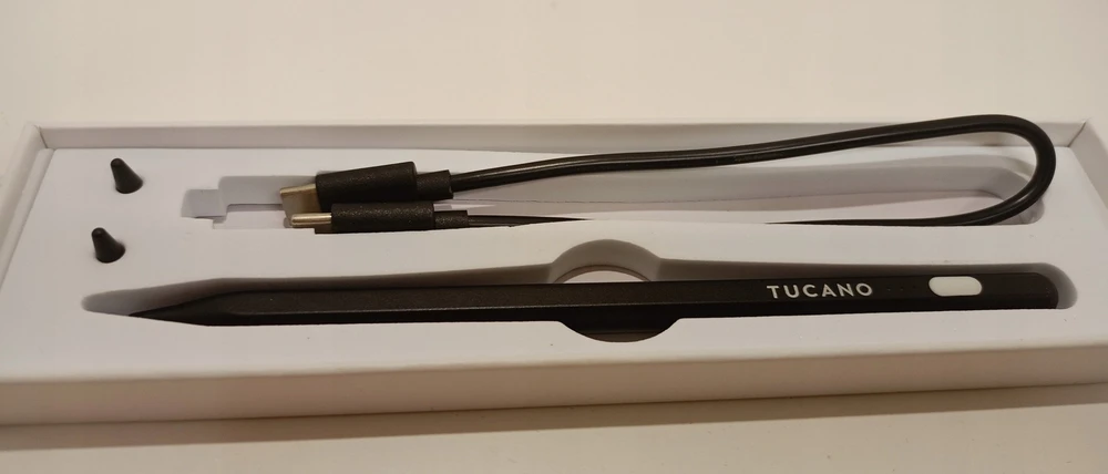 Tucano Universal Active Stylus Pen Juodas