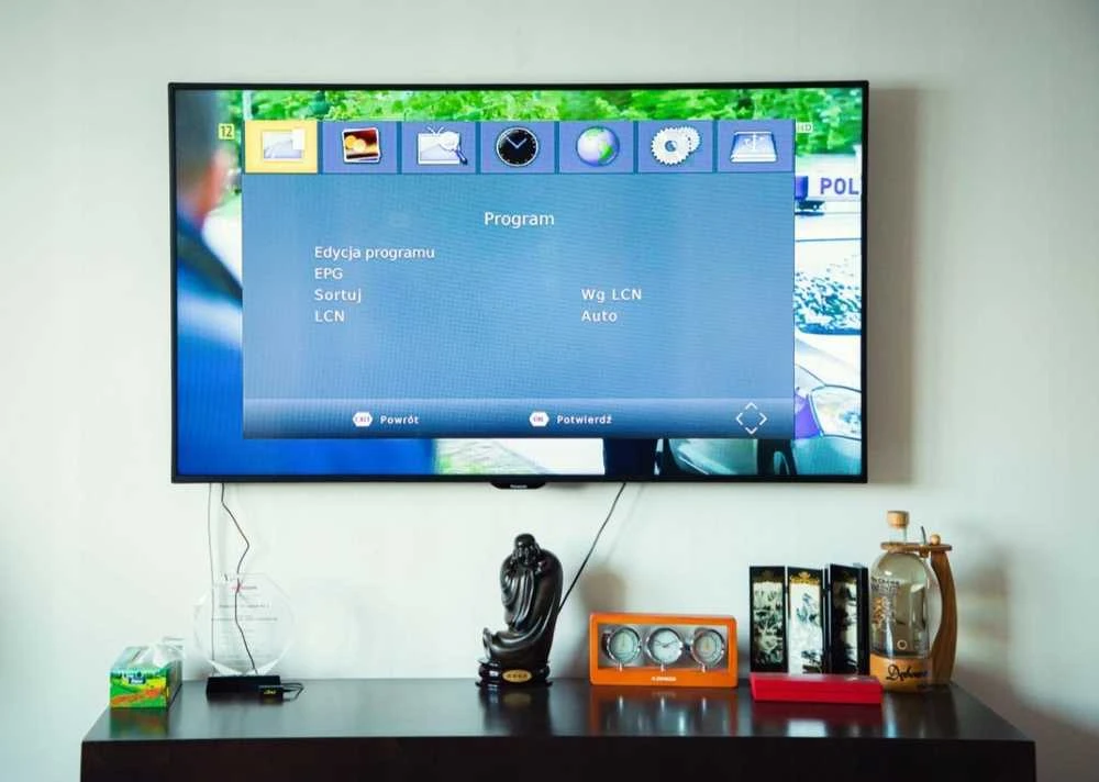 BLOW DVB-T2 skaitmeninis imtuvas 7000FHD MINI