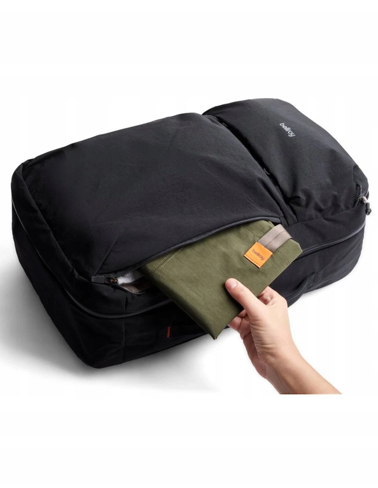 Bellroy Lite Travel Pack - plecak kelioninis 30L su kieszenią na laptop (juodas)