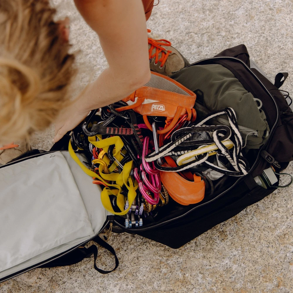 Turistinė kuprinė Peak Design Kuprinė Outdoor Backpack 25L Juodas