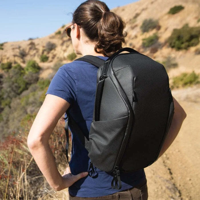 „Peak Design“ kuprinė „Everyday“, 15 l, su užtrauktuku, juoda, EDLv2