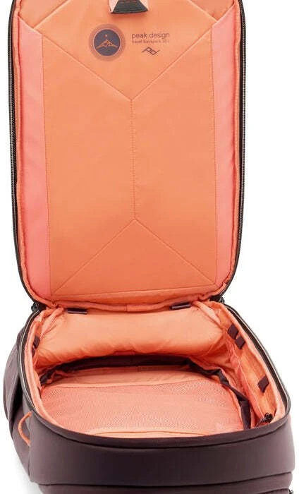 Turistinė kuprinė Peak Design Kuprinė Travel Line Peak Design Travel Backpack 30L Eclipse - Violetinis