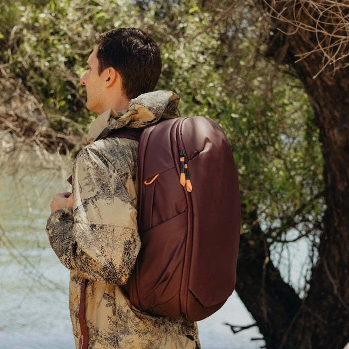 Turistinė kuprinė Peak Design Kuprinė Travel Line Peak Design Travel Backpack 30L Eclipse - Violetinis