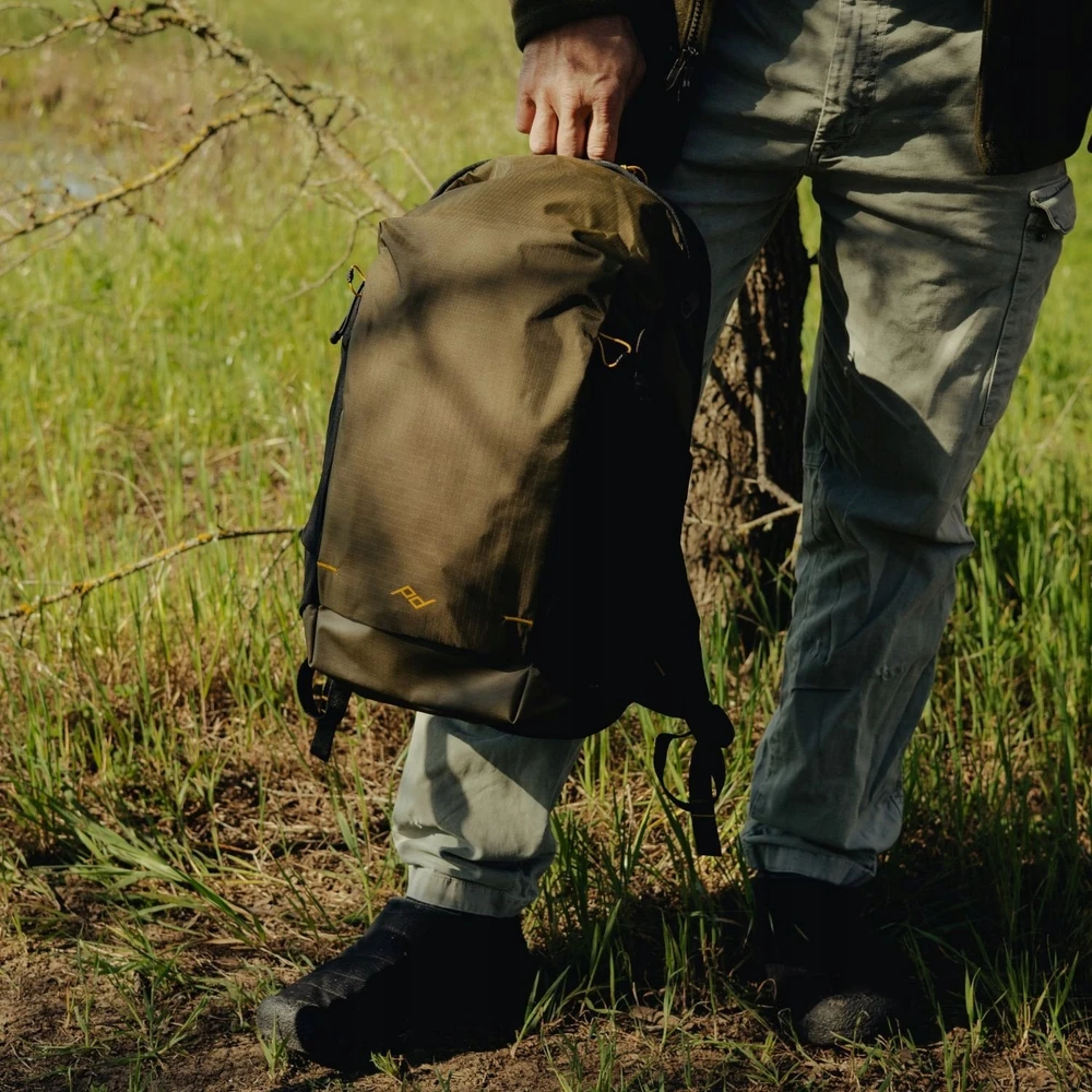 Turistinė kuprinė Peak Design Peak Design Outdoor Backpack ZIP 18L Kelp