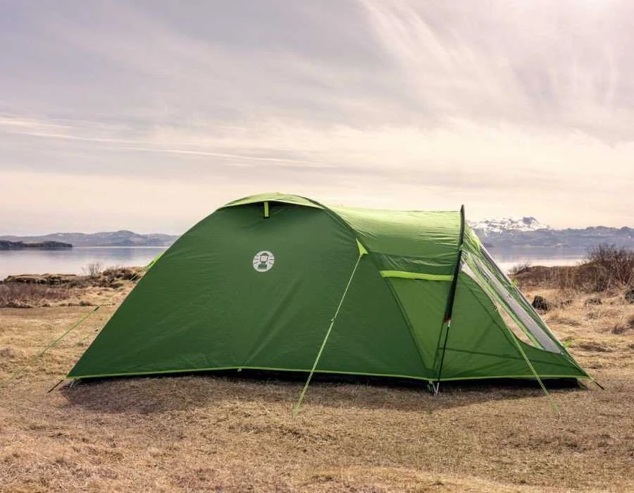 Coleman palapinė „Darwin BlackOut Plus“