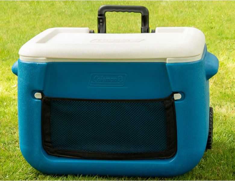 Turistinis šaldytuvas Coleman Polietileno ratukas su ratukais 50 Qt 47 L 47 l