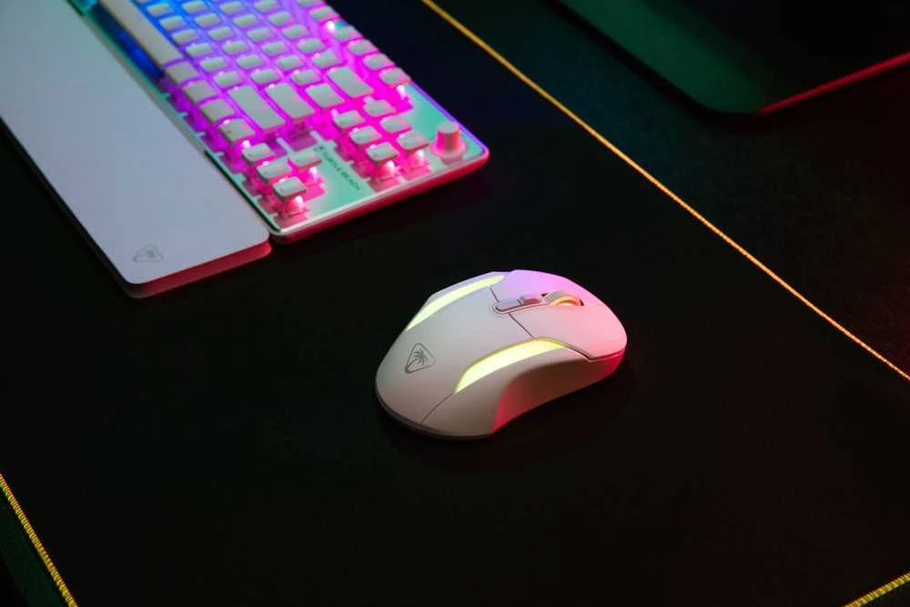 Turtle Beach Kone II Air Belaidė RGB Žaidimų Pelė | Balta