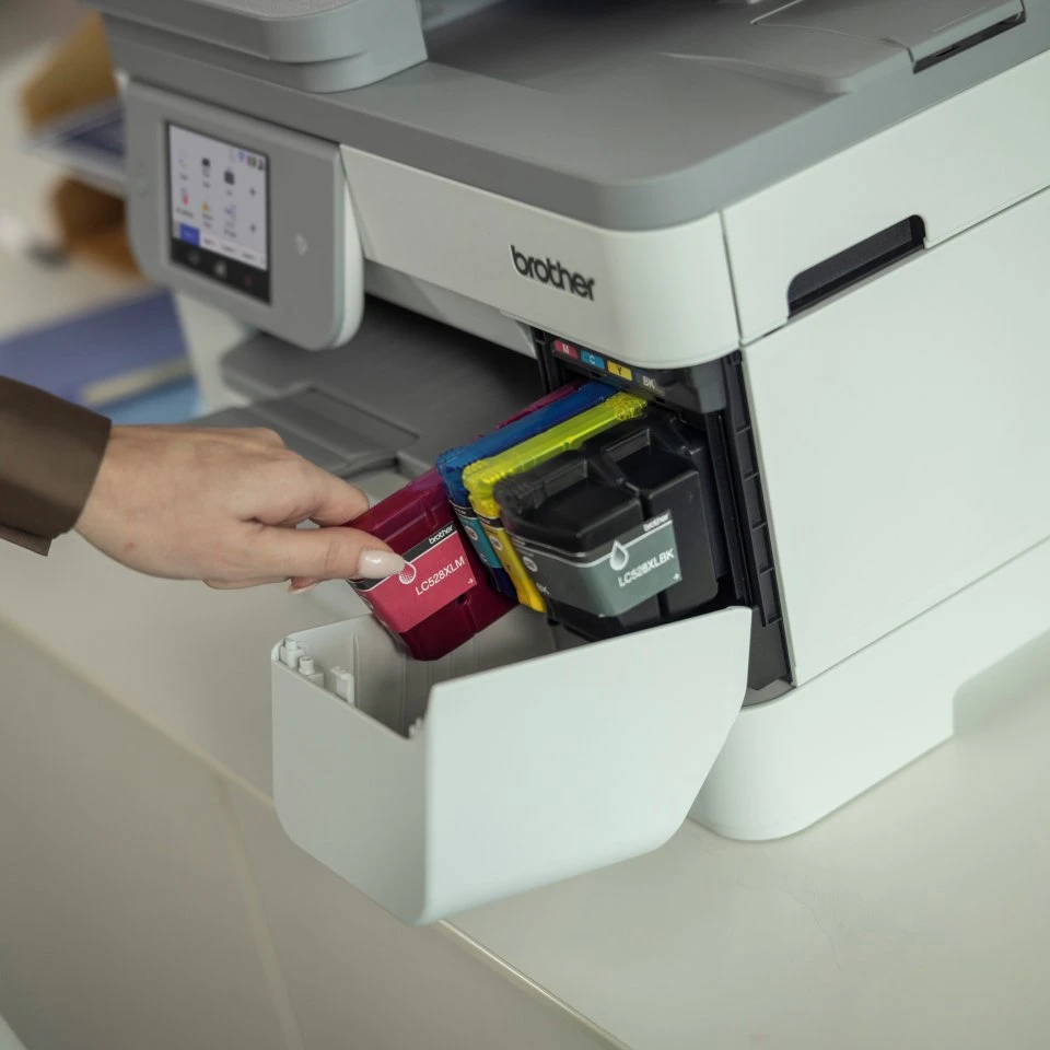 Brother LC528XLM Magenta Ultra High Yield Inkjet Cartridge | Brother
