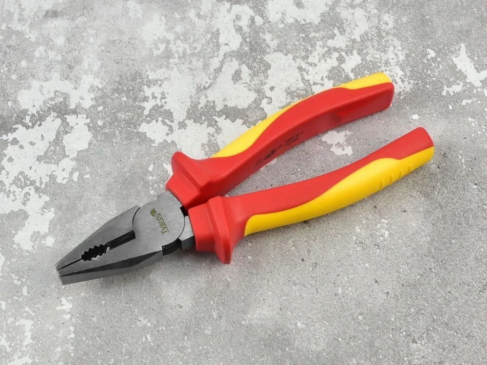 Tvardy Izoliuotos universalios replės 180 mm VDE (60)