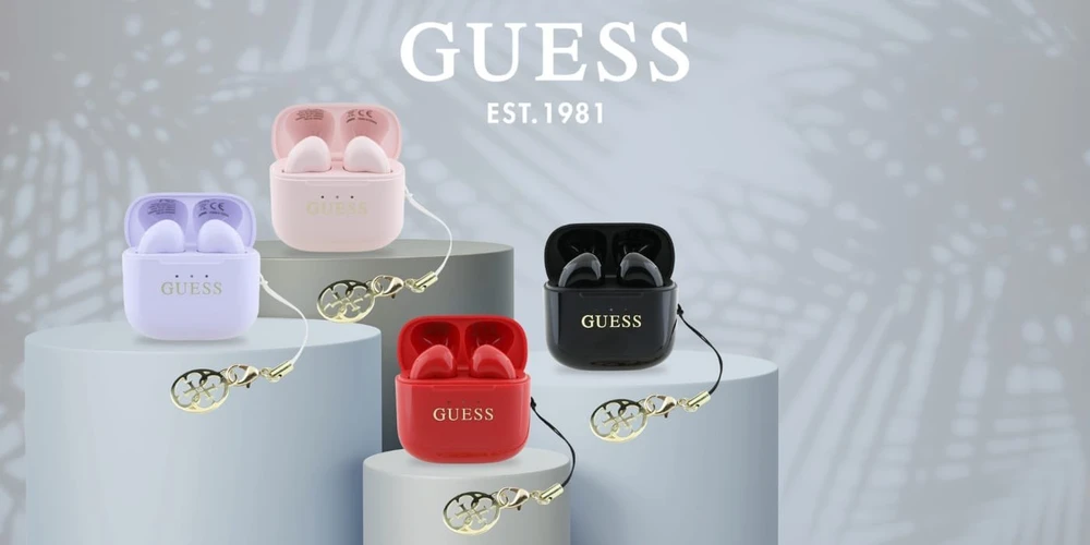 Ausinės TWS Guess Glossy Effect Printed Classic Logo & Charm rožinės spalvos