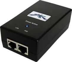 Ubiquiti POE injektorius su mėlynu indikatoriumi