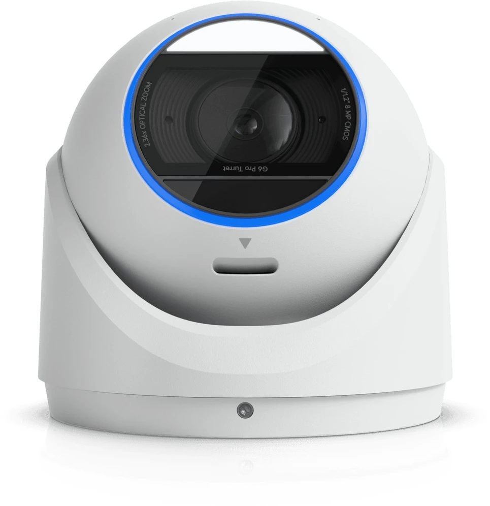 Ubiquiti UVC-G6-Pro-Turret-W Visoms oro sąlygoms atspari 4K PoE+ kamera su „Multi-TOPS“ dirbtinio intelekto varikliu, 2,36 karto optiniu priartinimu ir dideliu 1/1,2 colio CMOS jutikliu, užtikrinančiu išskirtinį aiškumą esant prastam apšvietimui ir didelio nuotolio IR naktinį matymą.