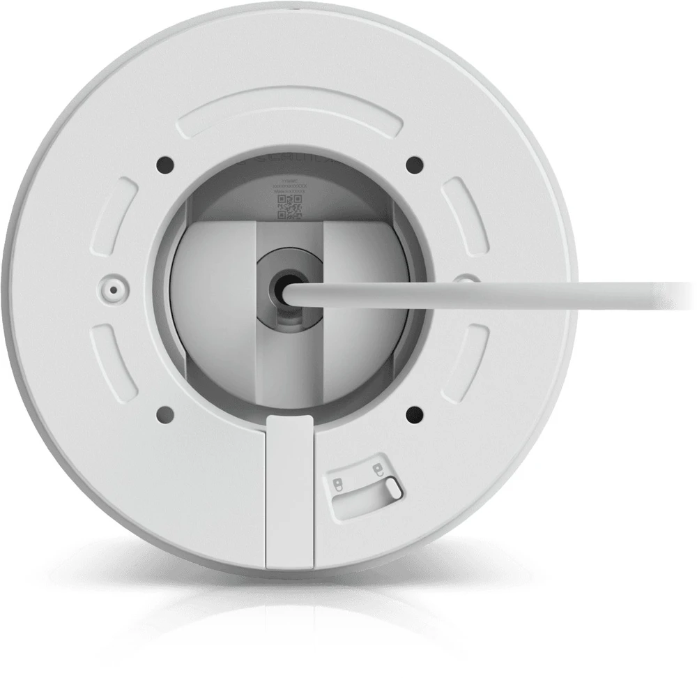 Ubiquiti UVC-G6-Pro-Turret-W Visoms oro sąlygoms atspari 4K PoE+ kamera su „Multi-TOPS“ dirbtinio intelekto varikliu, 2,36 karto optiniu priartinimu ir dideliu 1/1,2 colio CMOS jutikliu, užtikrinančiu išskirtinį aiškumą esant prastam apšvietimui ir didelio nuotolio IR naktinį matymą.