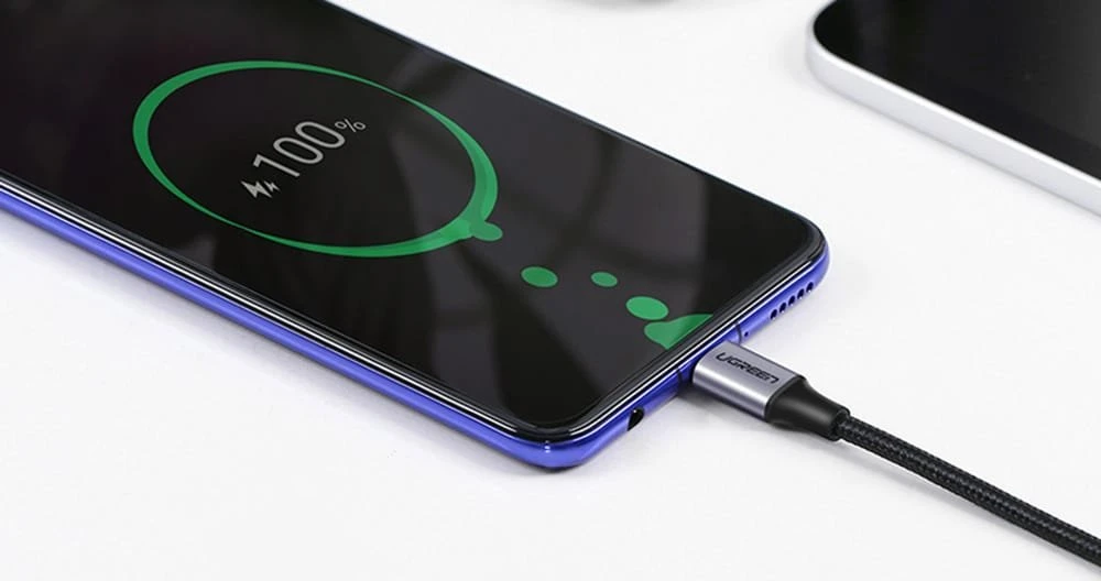 Kabelis USB-C do USB-C Ugreen US255, 3m, 60W, kątowy (juoda)