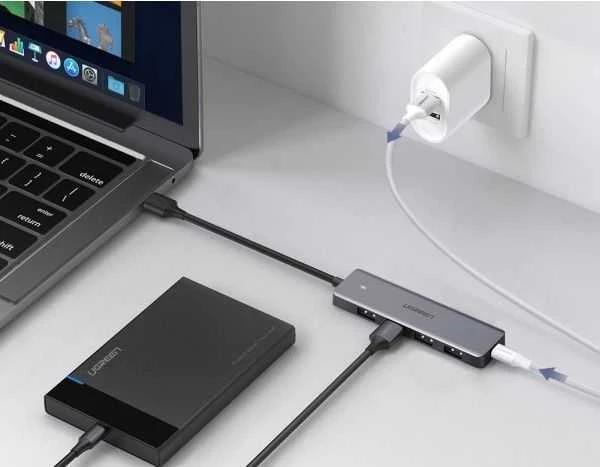 UGREEN 4-Port USB3.0 Hub with USB-C Power Supply šakotuvas - pilkas