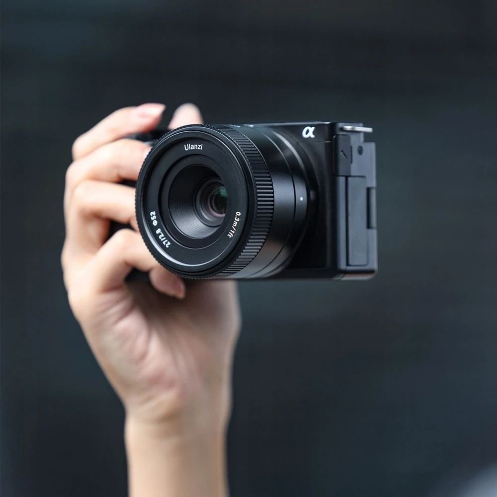 Fotoaparato Objektyvas - Ulanzi 27mm f/2.8 AF Sony E-mount, 30cm Minimalus Fokuso Atstumas