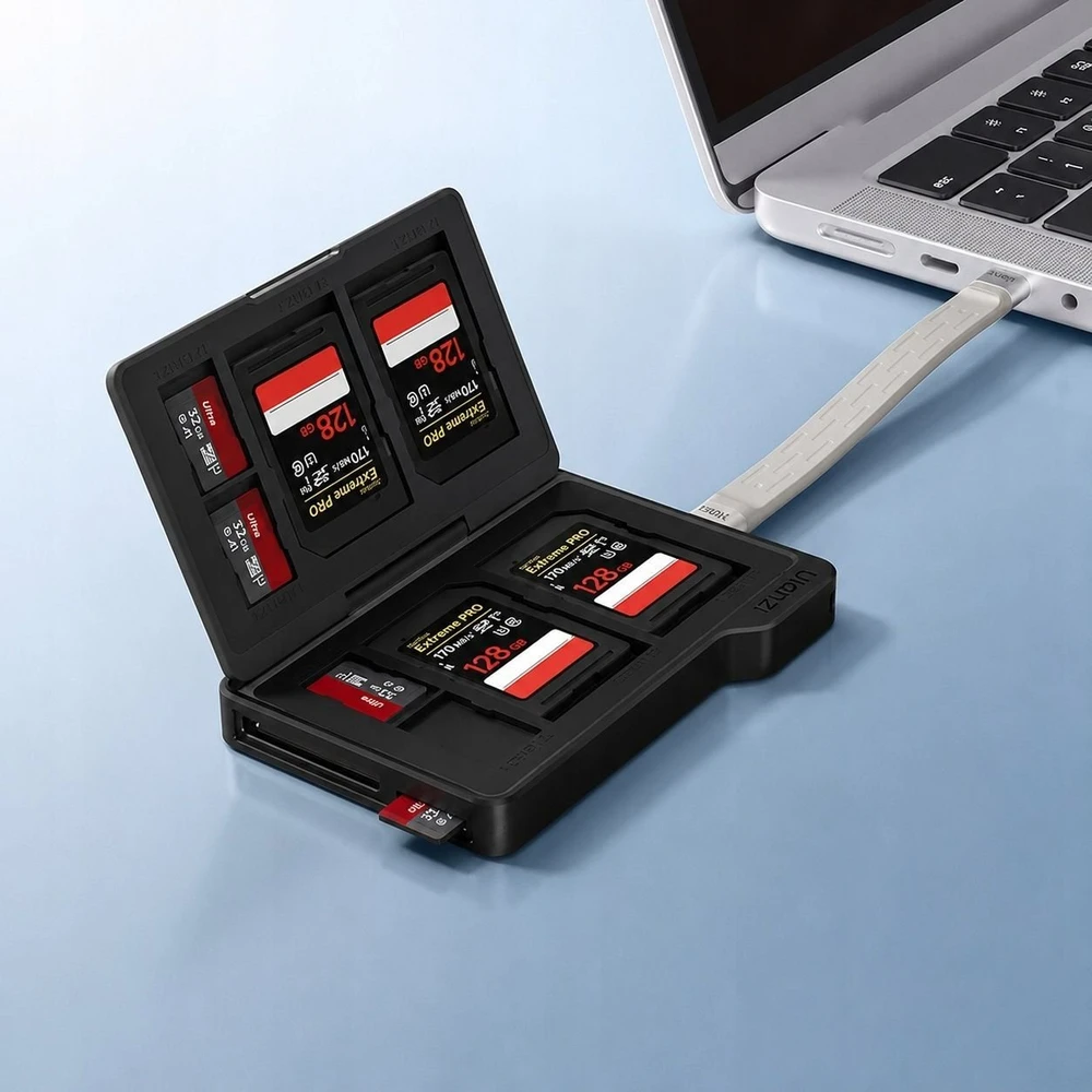 Ulanzi Skaitytuvas Kart Sd Microsd Usb-c 312 Mb/s + Dėklas Na 8 Kart 2w1 Ulanzi / Dc01 / Juodas