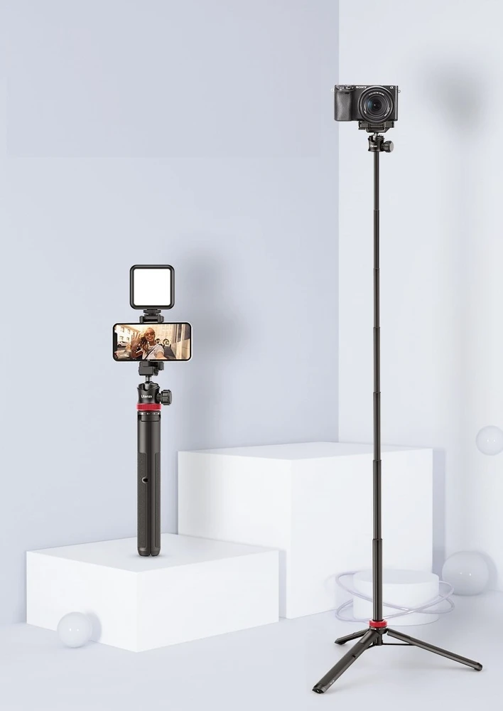 Ulanzi MT 44 Extendable Vlog Tripod