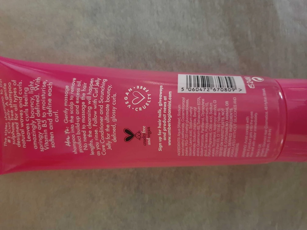 Umberto Giannini Curl Jelly veganiškas ir be sulfatų plaukų šampūnas Curl Defining, 250 ml