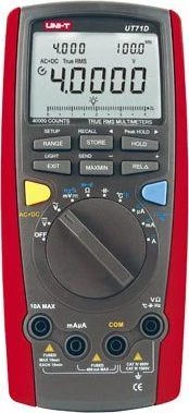 UNIVERSALUS MATAVIMO PRIETAISAS UT-71D UNI-T