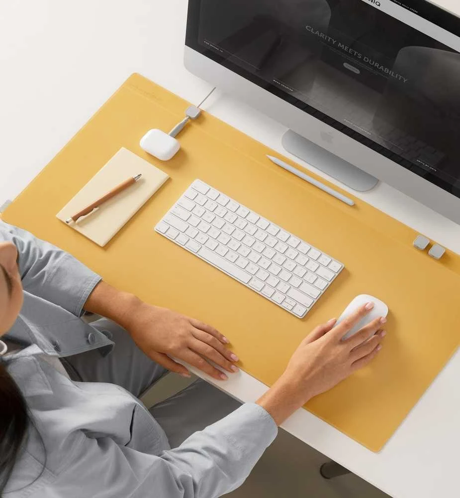 Kilimėlis UNIQ Hagen double-sided magnetic desk pad geltona-pilka/canary geltona-chalk pilkos spalvos