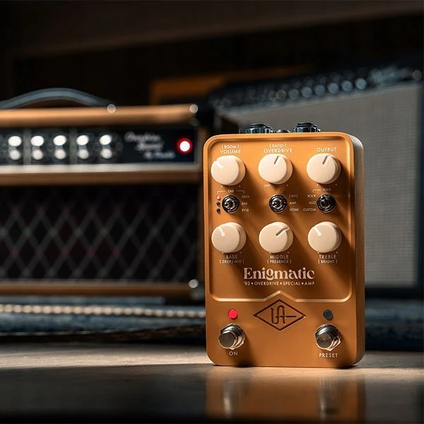 Gitaros Efektas - Universal Audio UAFX Enigmatic '82 Overdrive Special Amp