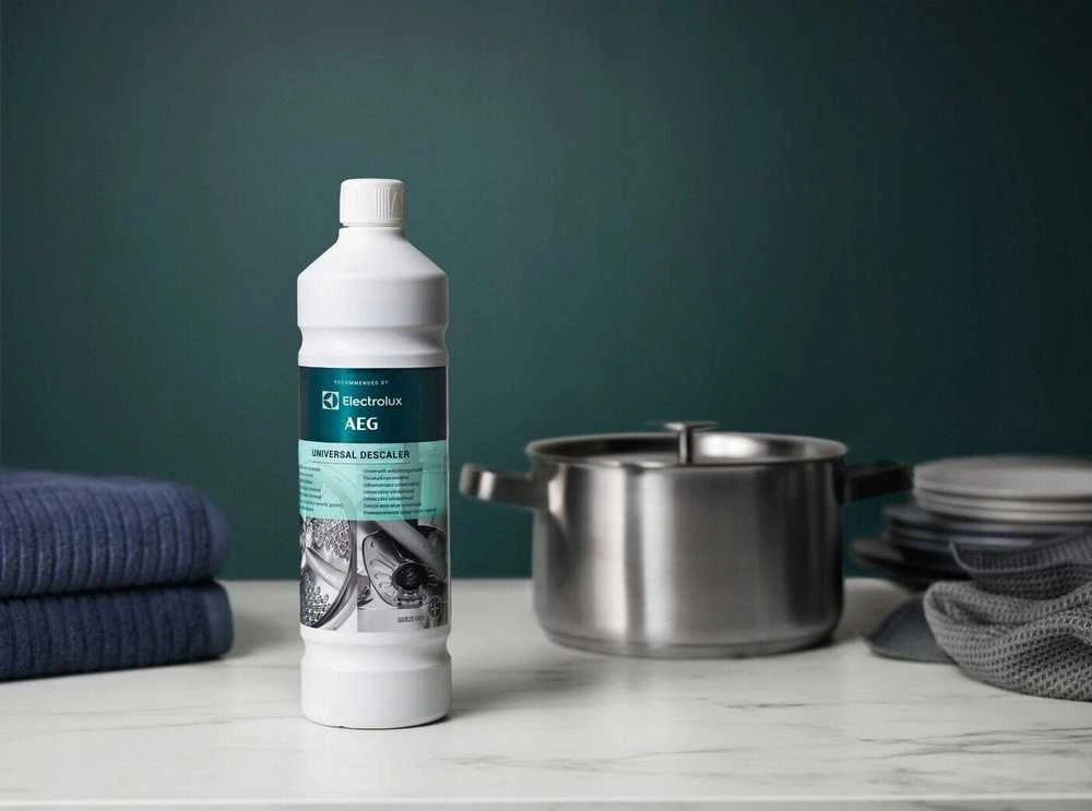 Universali nukalkinimo priemonė Electrolux, 1 l.