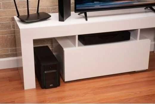 APC EASY UPS 2200VA, 230V, AVR, IEC SOCETS