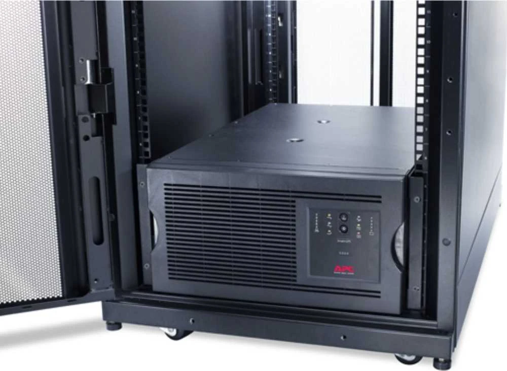 APC Smart-UPS 5000VA 230V stelažas/bokštas