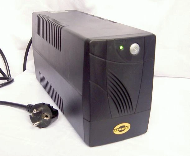 ORVALDI 450 LED 450VA / 240W 2 lizdai Schuko LED bat 5 min.
