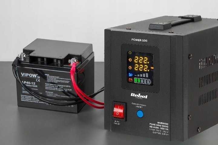 Rebel POWER-1000 Sieninis avarinis maitinimo šaltinis – grynos sinusinės bangos keitiklis su įkrovimo funkcija 12V 230V 1000VA 700W