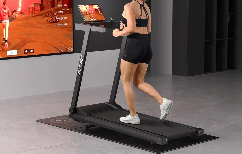 „DeerRun A1 Pro Move +“ sulankstomas elektrinis bėgimo takelis (juodas)