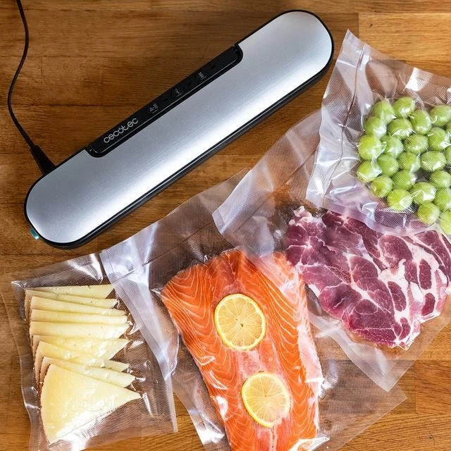 Urządzenie do pakowania próżniowego Cecotec SealVac Easy Magnetik